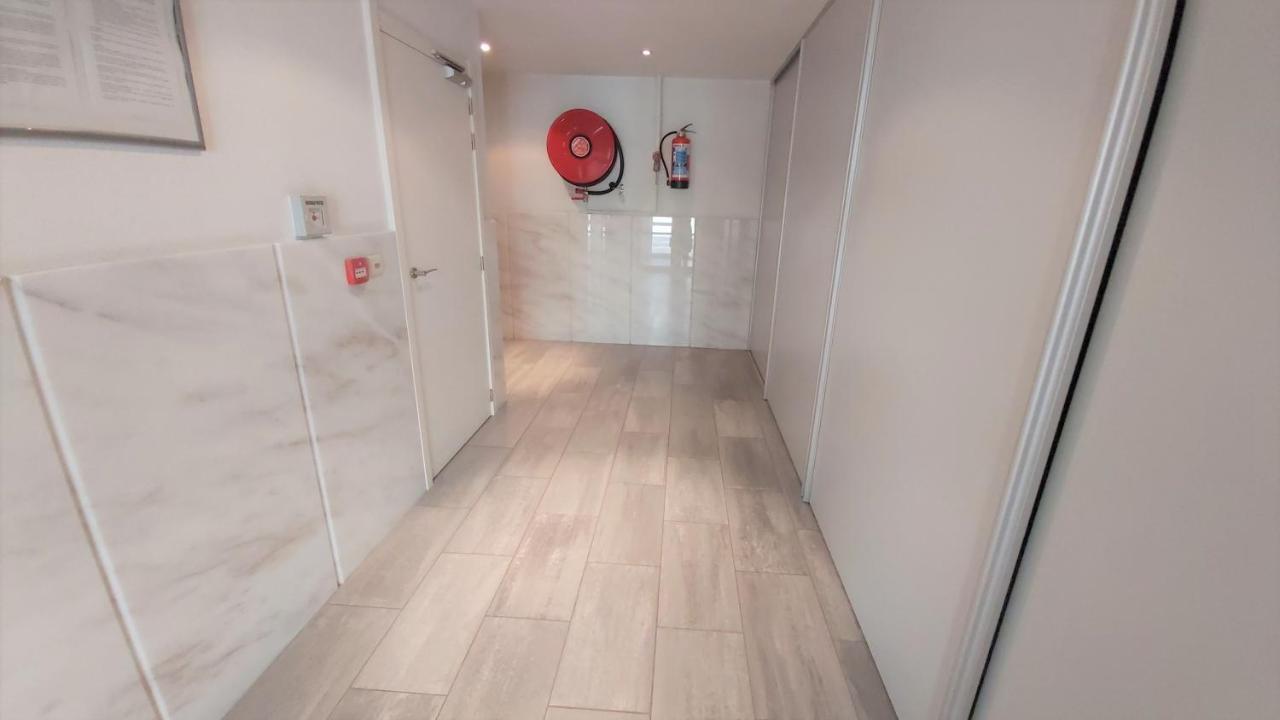 Marjori Oostende Met Gratis Parkeerplaats Exterior foto