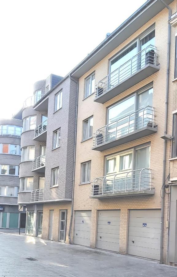 Marjori Oostende Met Gratis Parkeerplaats Exterior foto